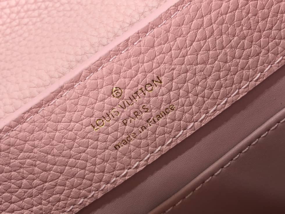 Louis Vuitton Capucines MM M59065 Replica Shoulder Bag