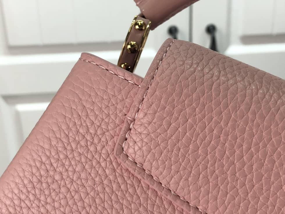 Louis Vuitton Capucines MM M59065 Replica Shoulder Bag