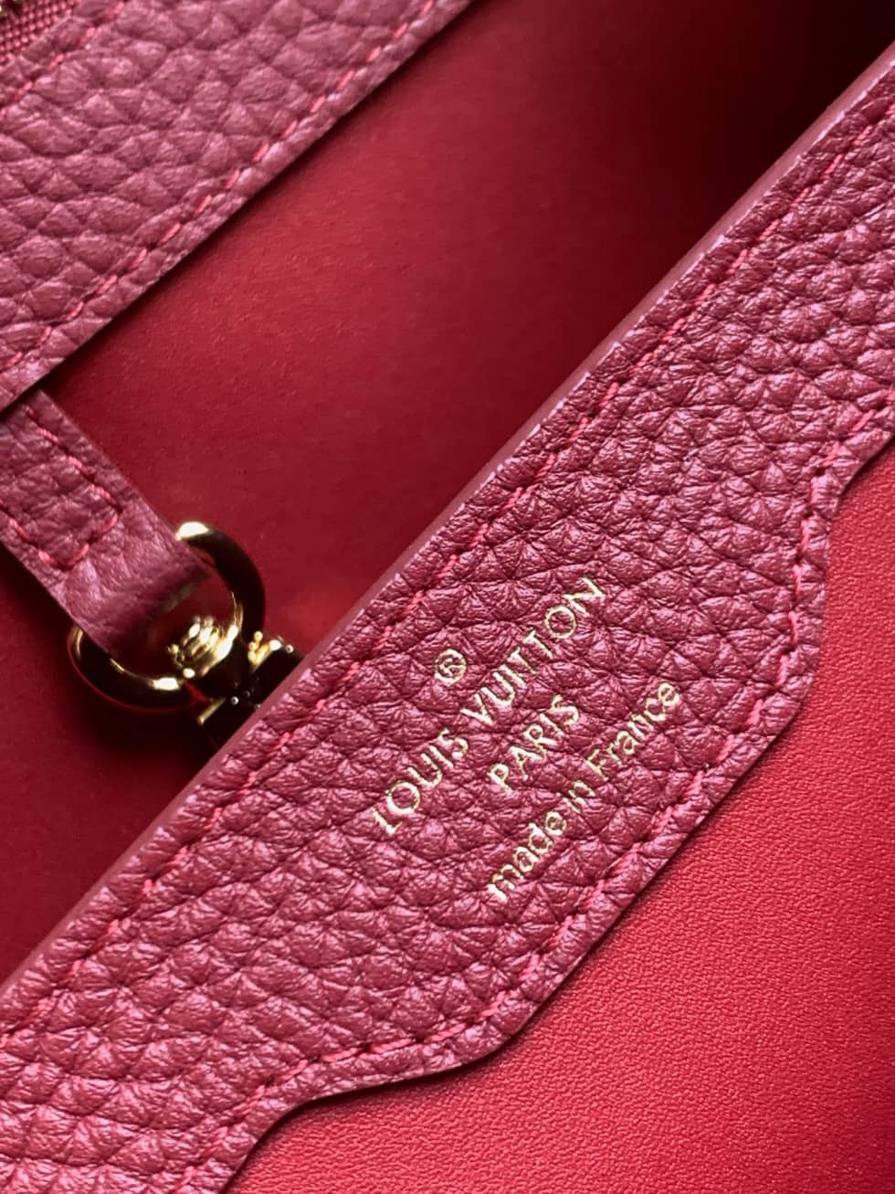 Louis Vuitton Capucines MM Beige And Wine red M58610 Replica Crossbody Bag