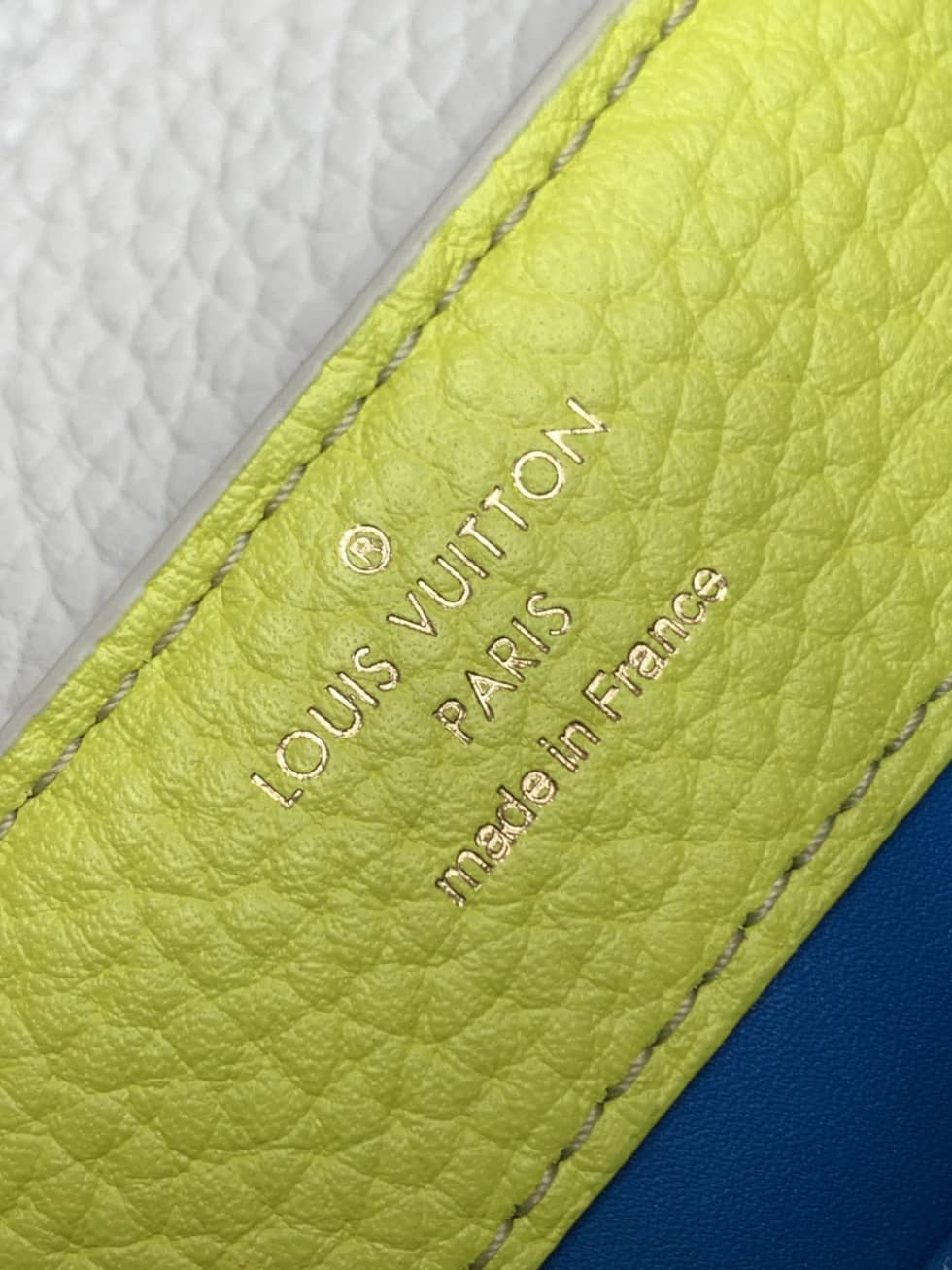 Louis Vuitton Capucines Mini M59440 Replica Shoulder Bag