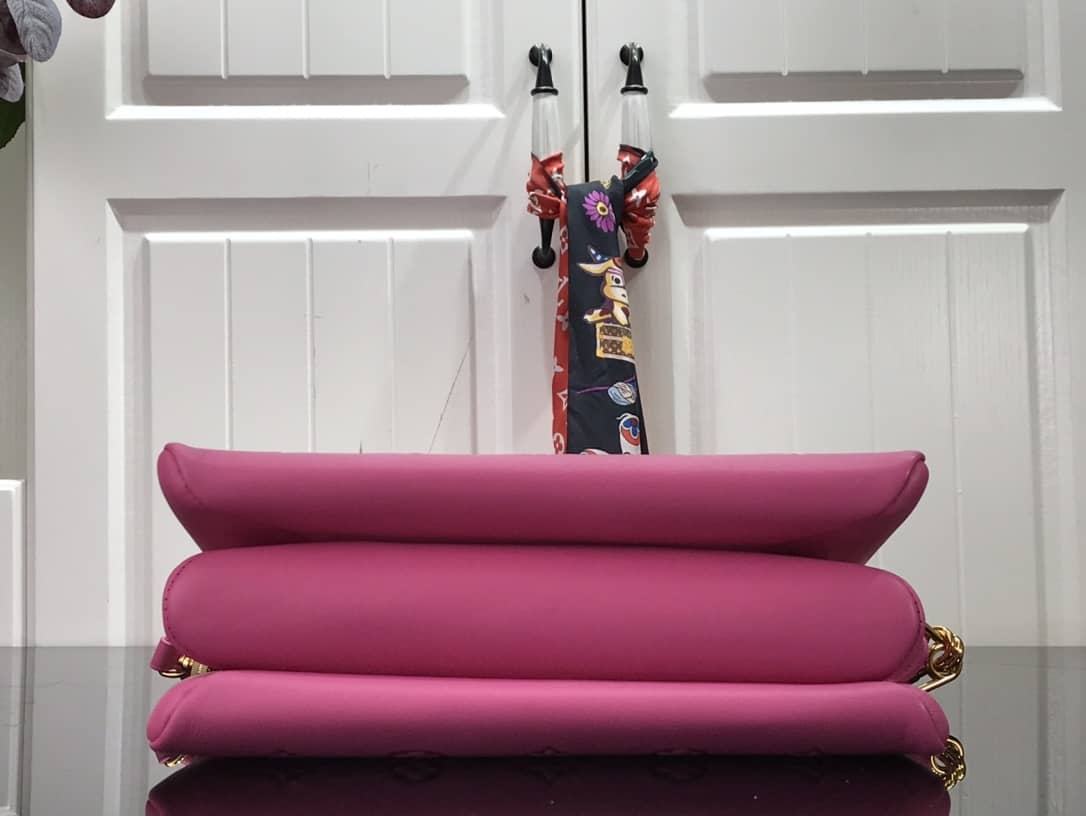 Best Replica Louis Vuitton Embossed Lambskin Coussin PM Replica Bag Pink M58628(ColaReps)