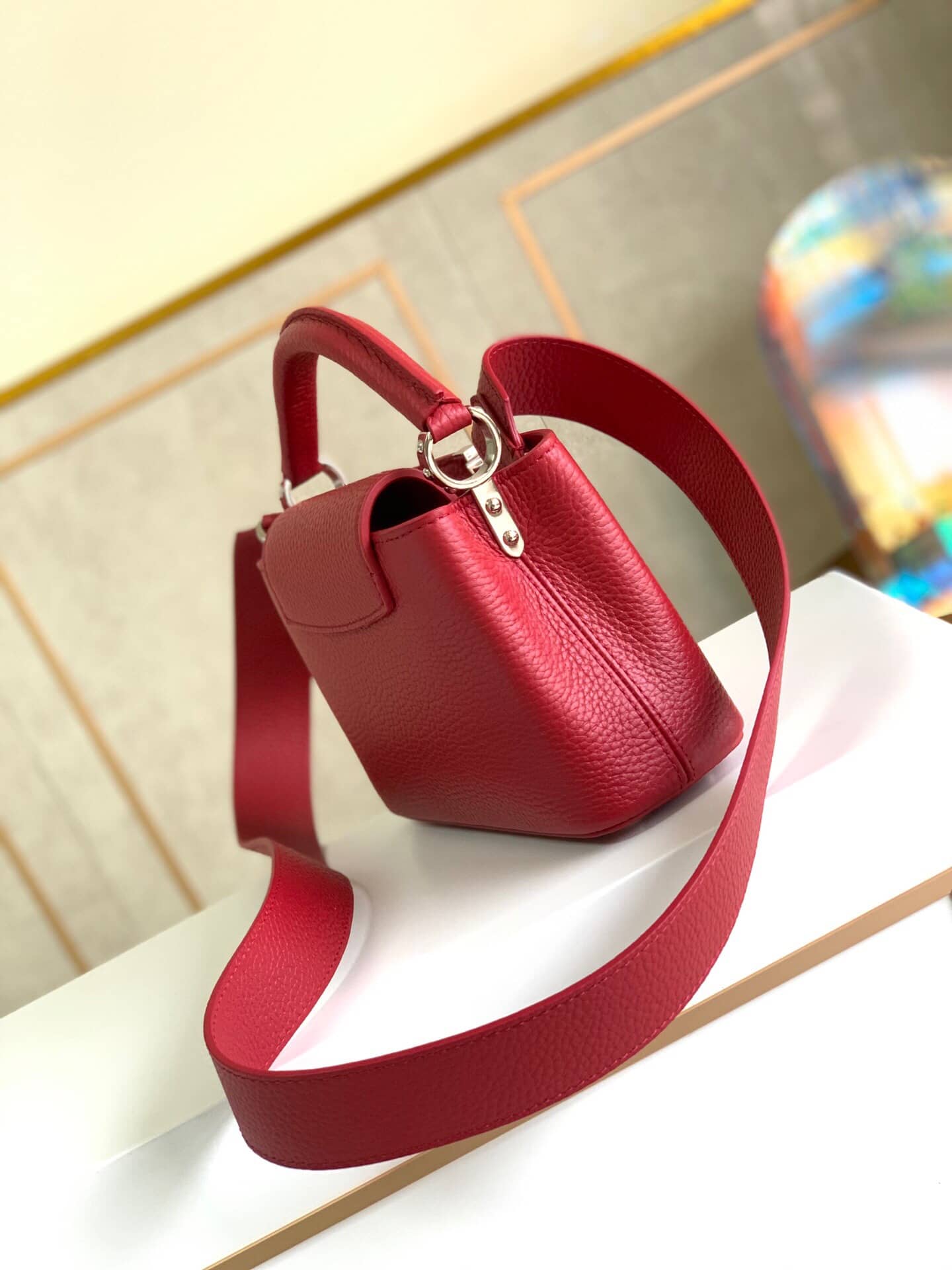 Louis Vuitton Taurillon Leather Capucines Mini Replica Bag Red M55985