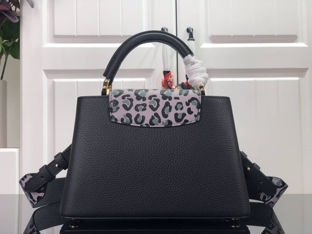 Louis Vuitton Capucines BB Calfskin Handbag Black