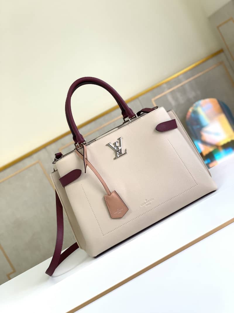 Louis Vuitton Lockme Day 2Way Bag Replica M53647