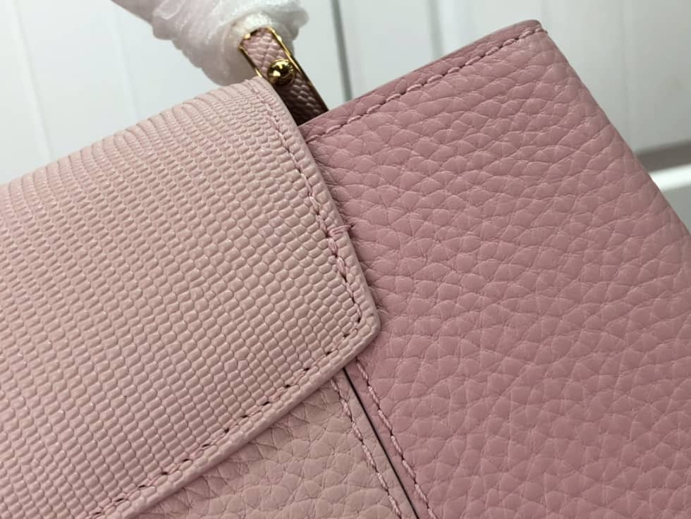 Louis Vuitton Capucines BB M59268 Replica Shoulder Bag