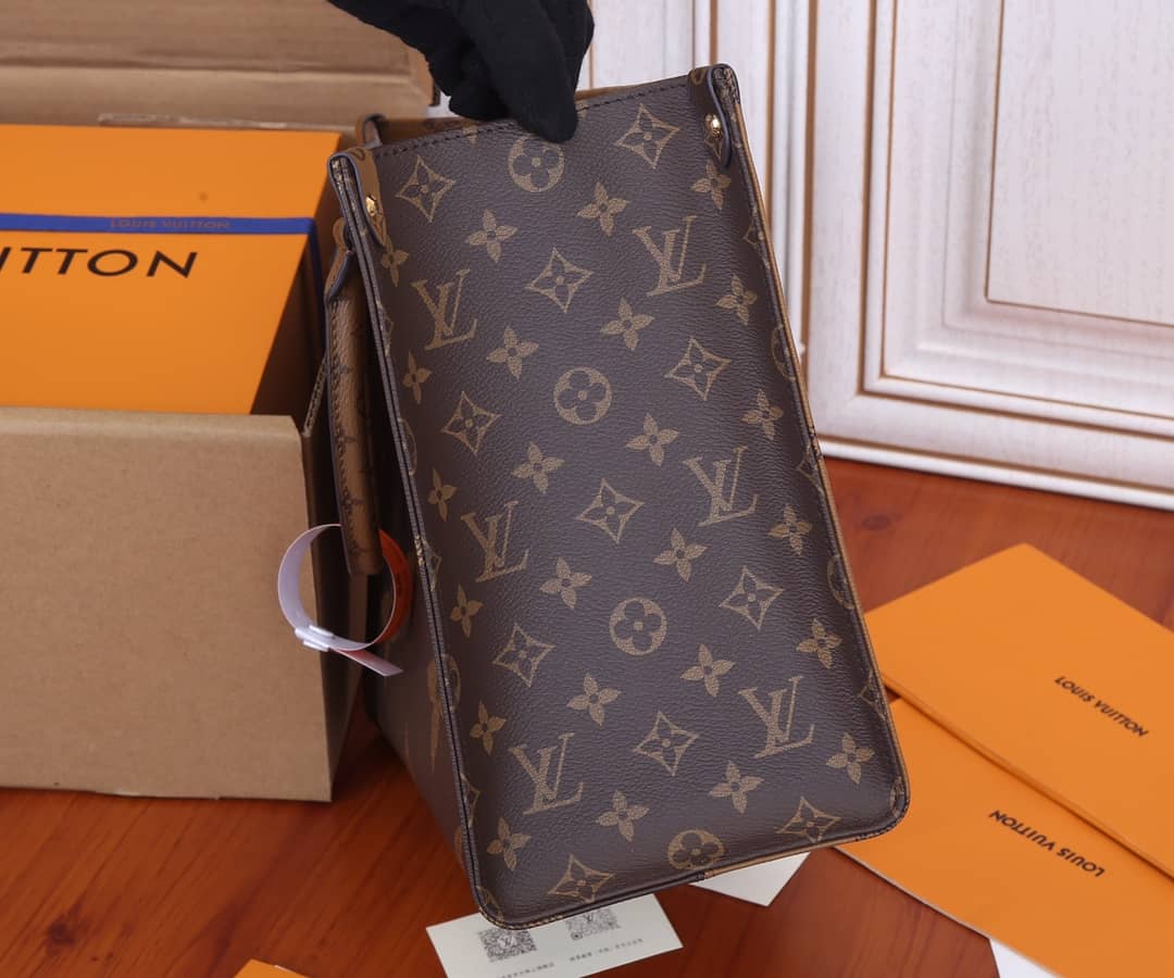 Louis Vuitton Monogram Giant Canvas Onthego MM Bag Replica M45039