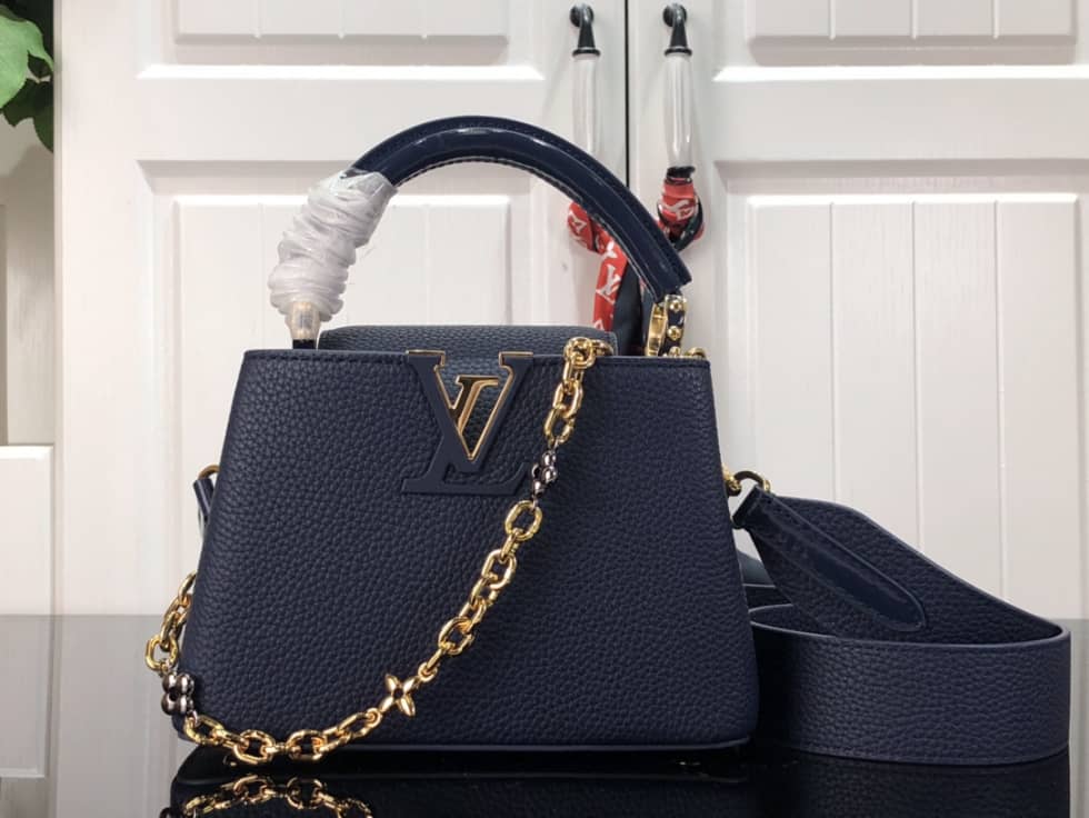 Louis Vuitton Capucines MM M59065 Replica Shoulder Bag