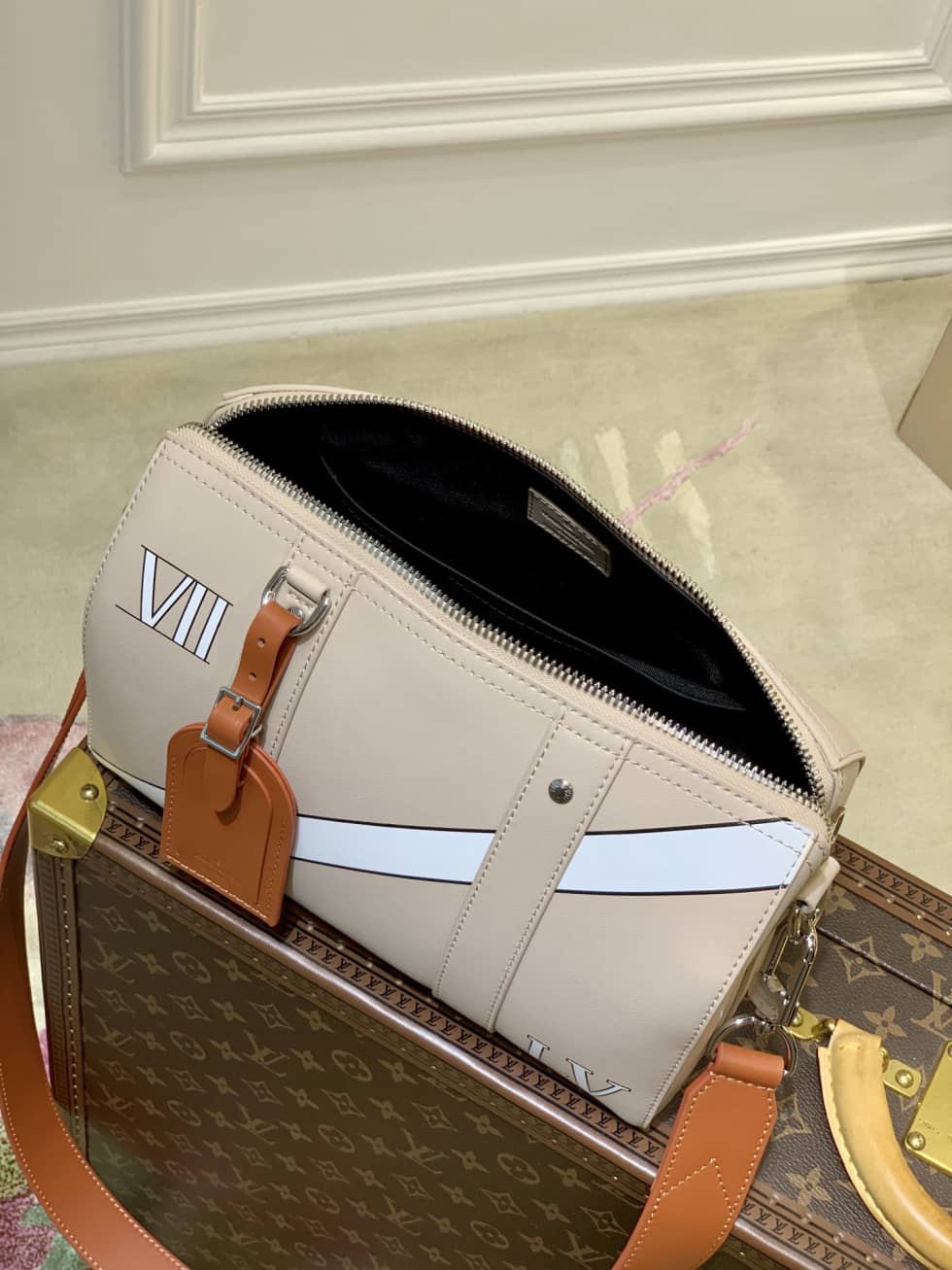 Louis Vuitton City Keepall M59670