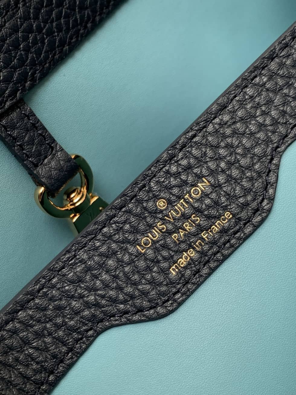 Louis Vuitton Capucines BB M59269 Replica Shoulder Bag