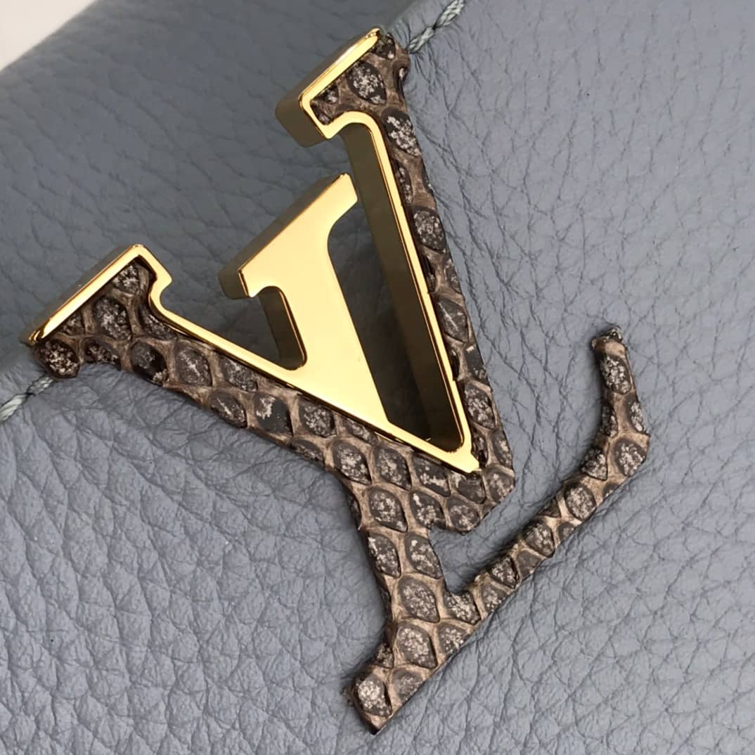 Louis Vuitton Capucines MM Taurillon Leather Tote M94227