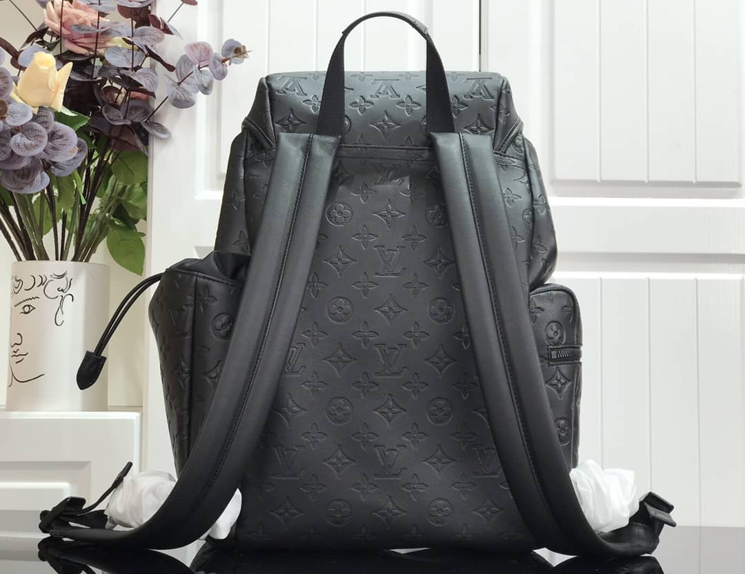 Louis Vuitton Monogram Shadow Replica Discovery Backpack M43680