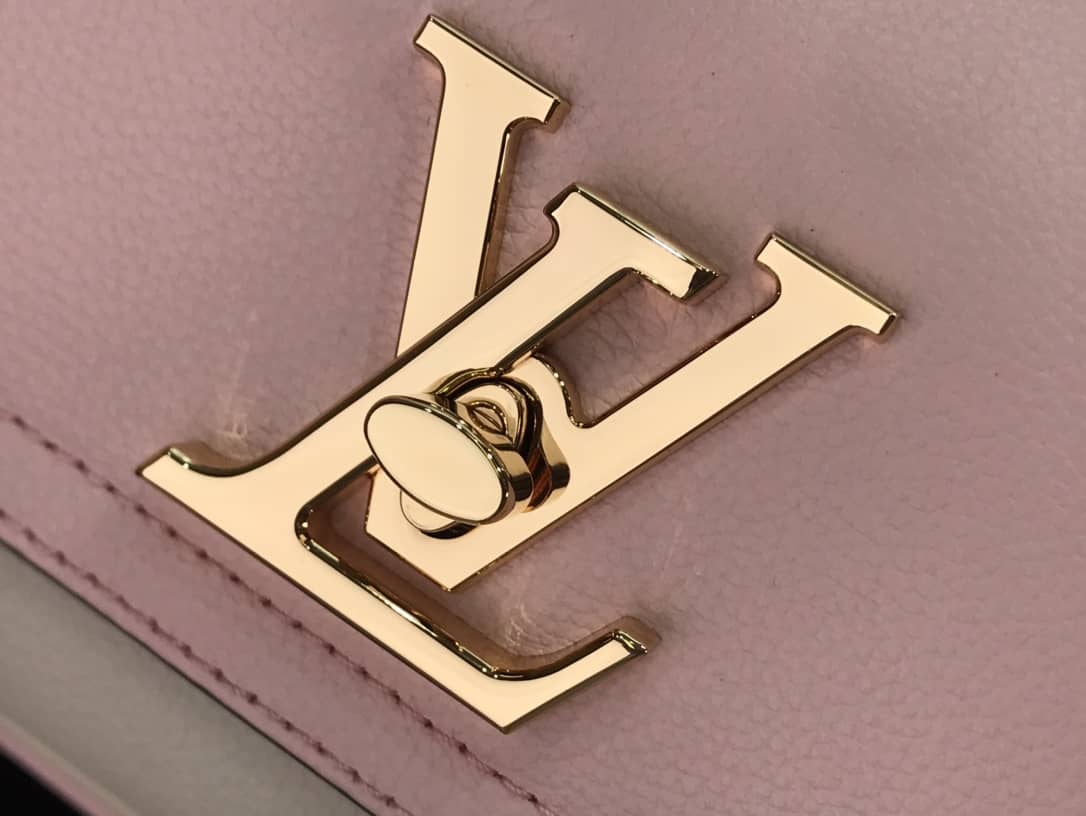 Louis Vuitton Lockme Chain PM Replica Handbag Pink M57073