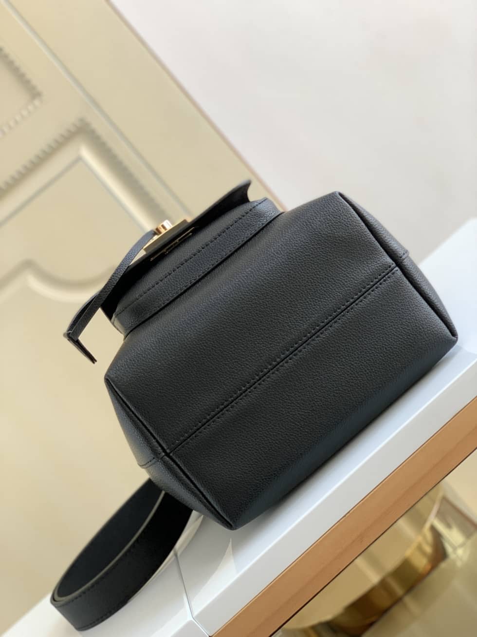 Louis Vuitton Lockme Grained Calf Leather Black M57687 Replica Bucket Bag