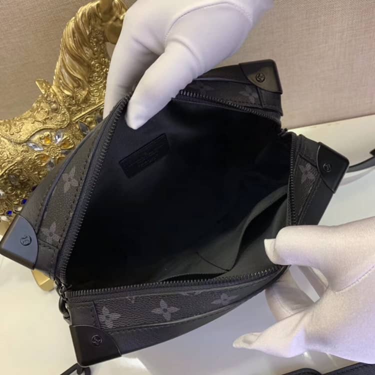 Louis Vuitton x Virgil Abloh Monogram Soft Trunk Replica Black M44478