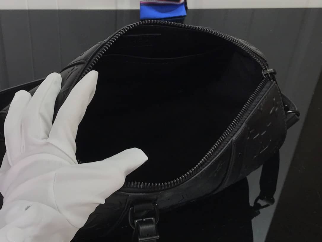 Louis Vuitton Monogram Seal Leather City Keepall Bag Replica M57955