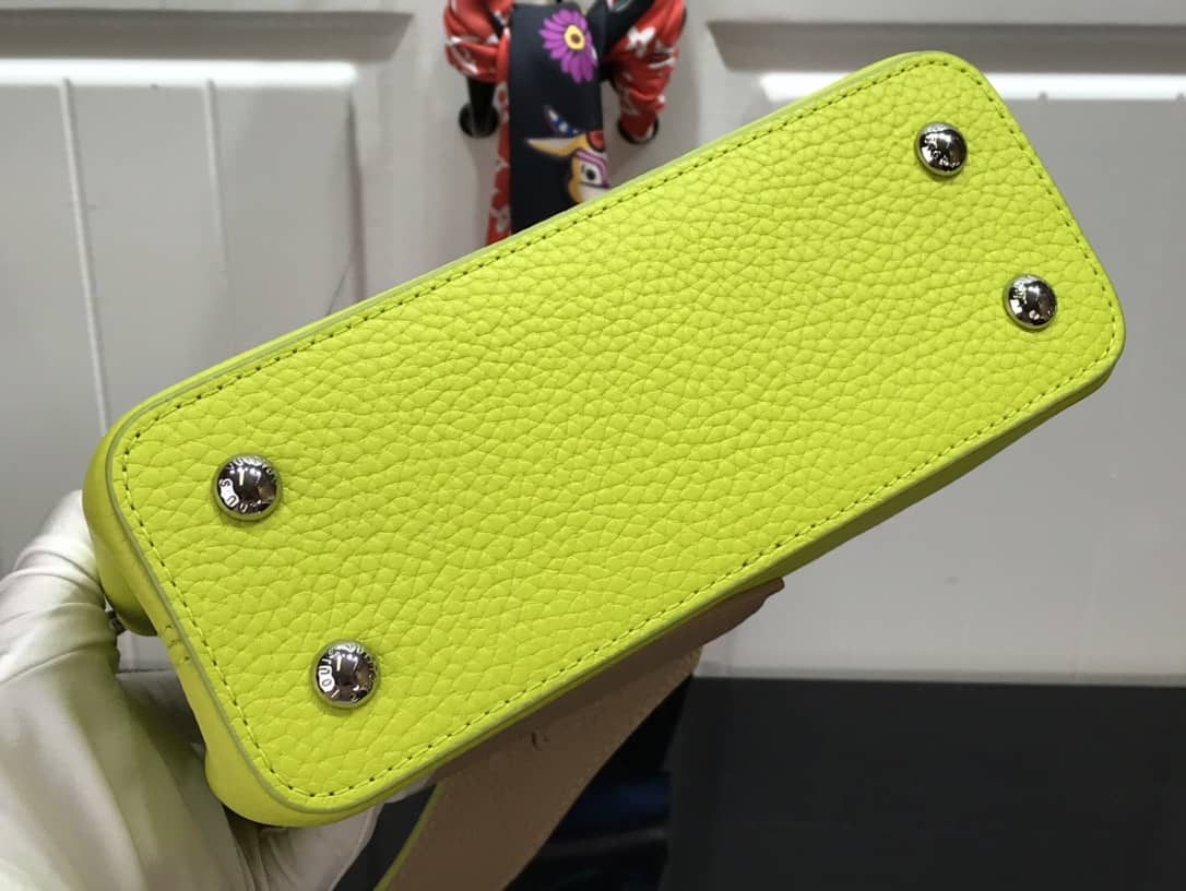 Louis Vuitton Capucines Mini Taurillon Leather Replica Bag Green M57520