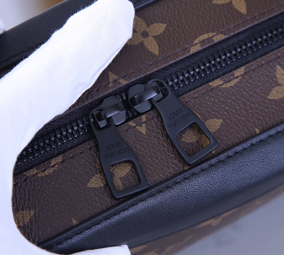 Louis Vuitton x Virgil Abloh Monogram Soft Trunk Replica M44478