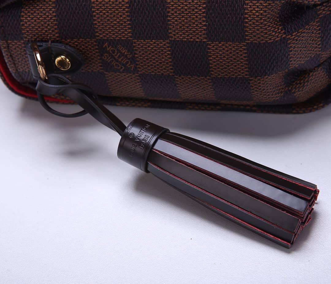 Louis Vuitton Damier Croisette Replica Shoulder Handbag Brown N41581