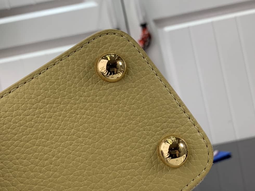 Louis Vuitton Capucines BB Yellow M59872 Replica Shoulder Bag