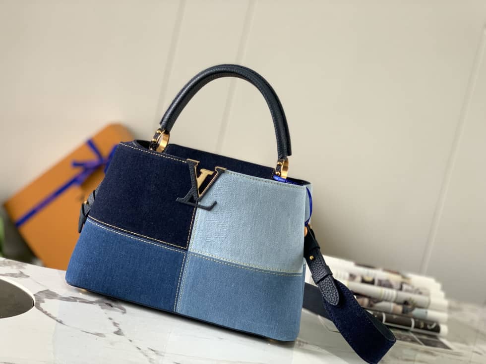 Louis Vuitton Capucines BB M59269 Replica Shoulder Bag