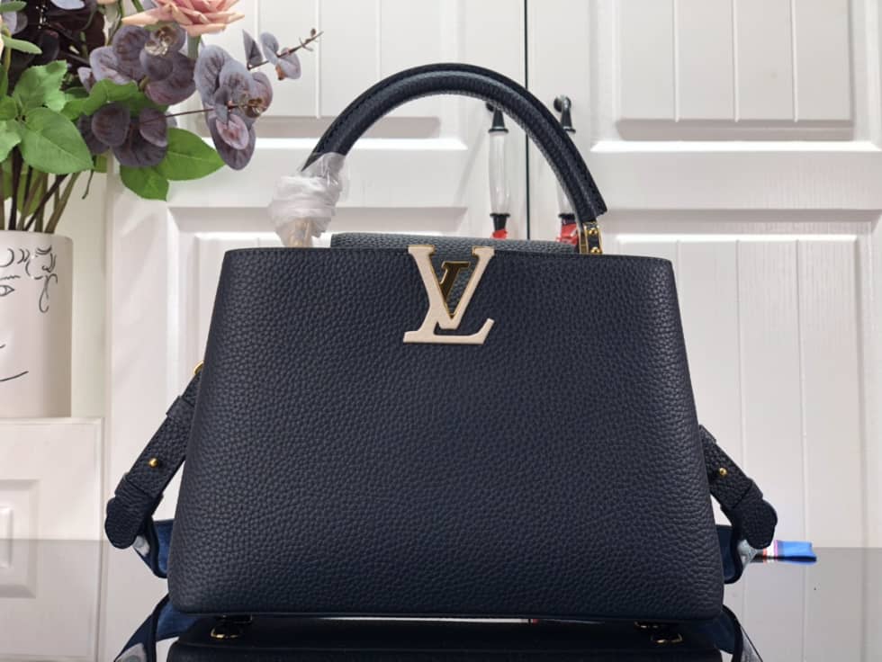 Louis Vuitton Capucines BB Black M59597 Replica Shoulder Bag
