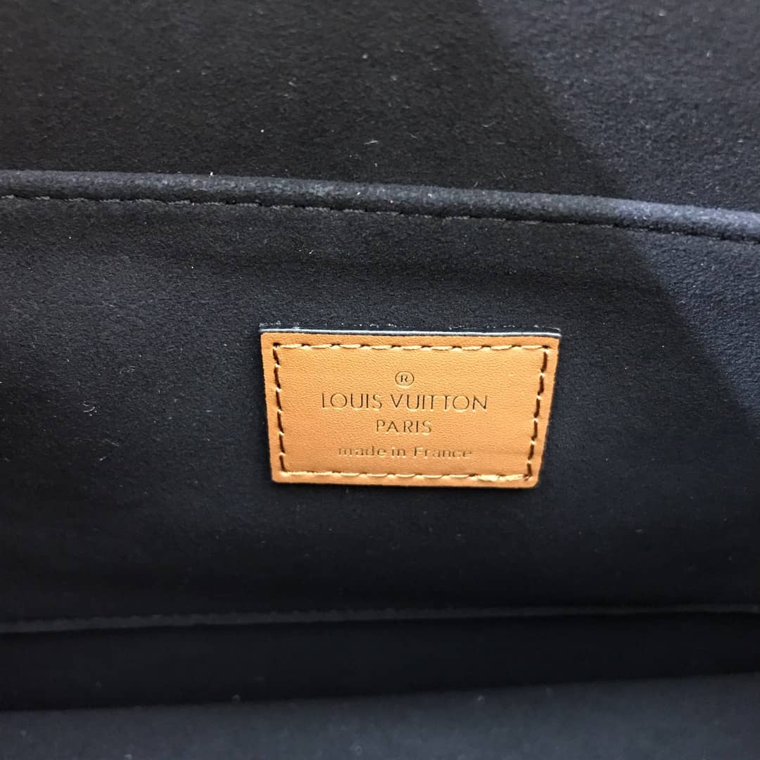 Louis Vuitton Monogram MM Reverse Dauphine Shoulder Bag Replica M44391