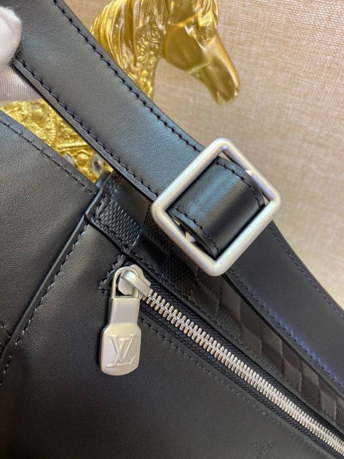 Louis Vuitton Campus Damier Infini Replica Bumbag N40298