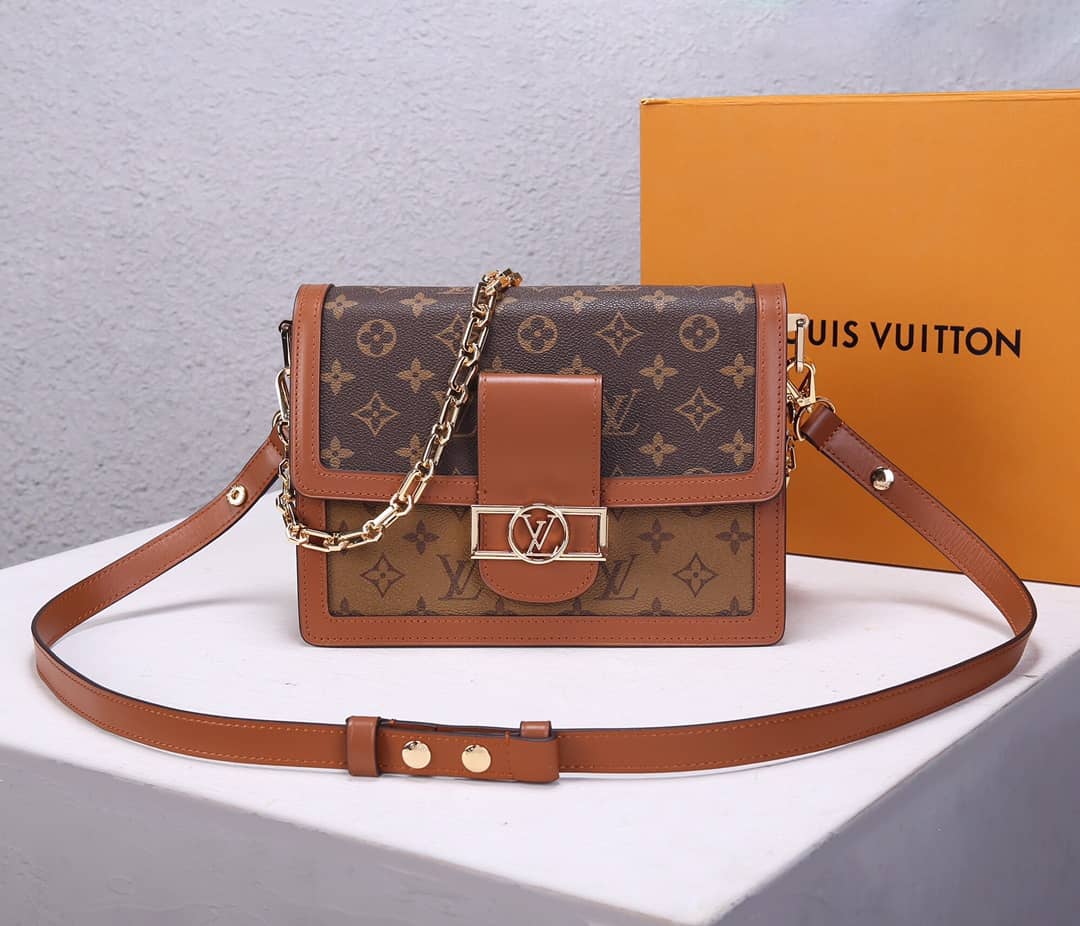 Louis Vuitton Monogram MM Reverse Dauphine Shoulder Bag Replica M44391