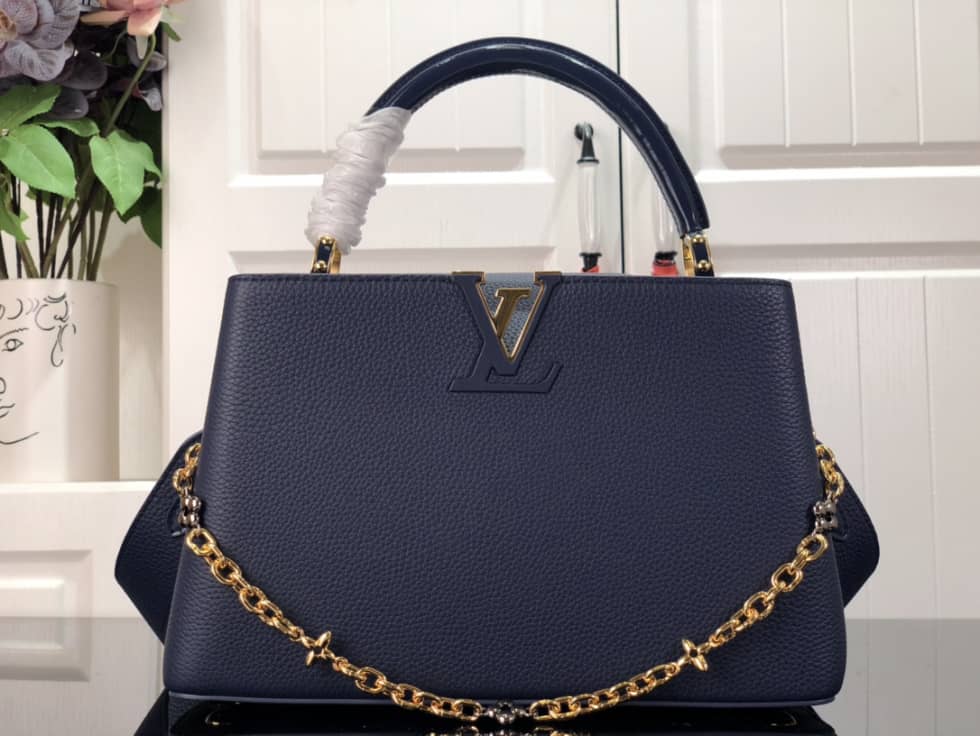 Louis Vuitton Capucines MM M59209 Replica Shoulder Bag