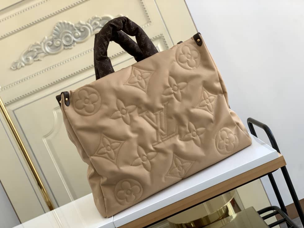 Louis Vuitton Onthego GM Nylon Monogram Pilow Giant Beige M59007 Replica Tote