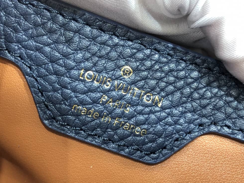 Louis Vuitton Capucines BB M58578 Replica Shoulder Bag