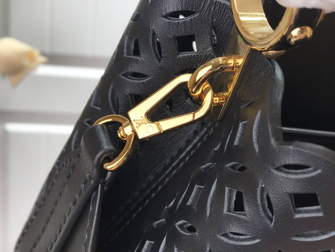 Louis Vuitton Capucines BB Cutout Leather Bag Replica Black M57228