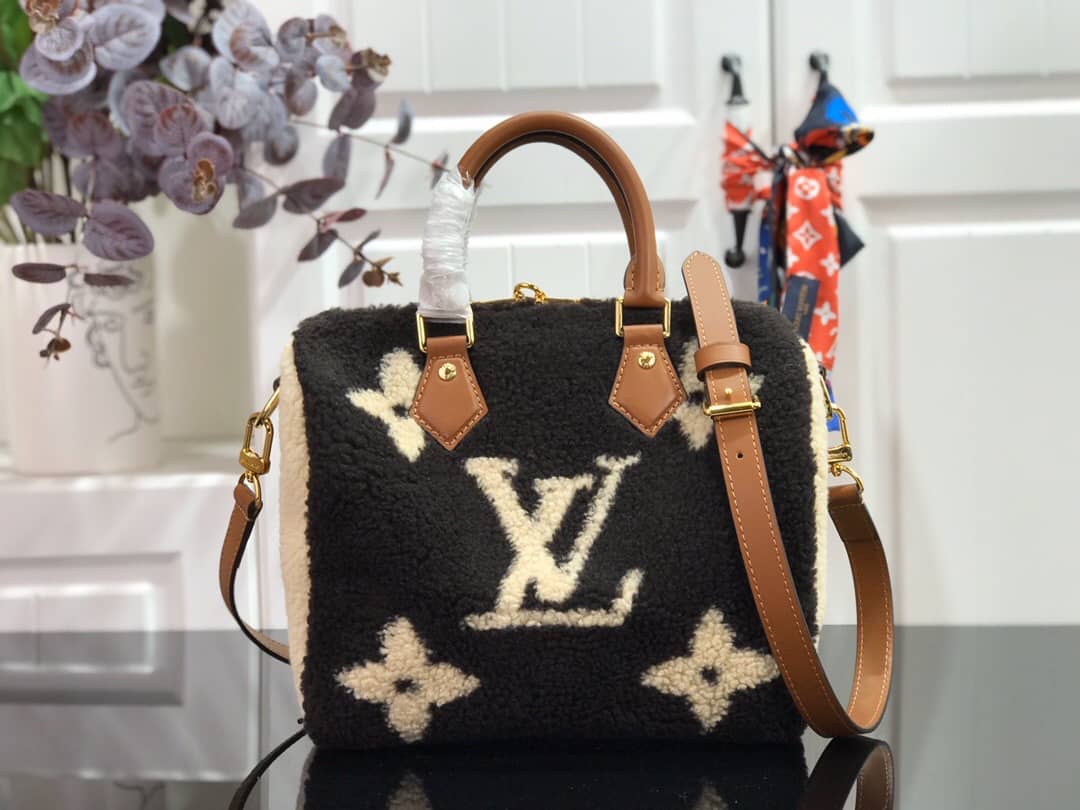 Louis Vuitton Replica Bags Speedy 25 Giant Monogram Teddy M55423