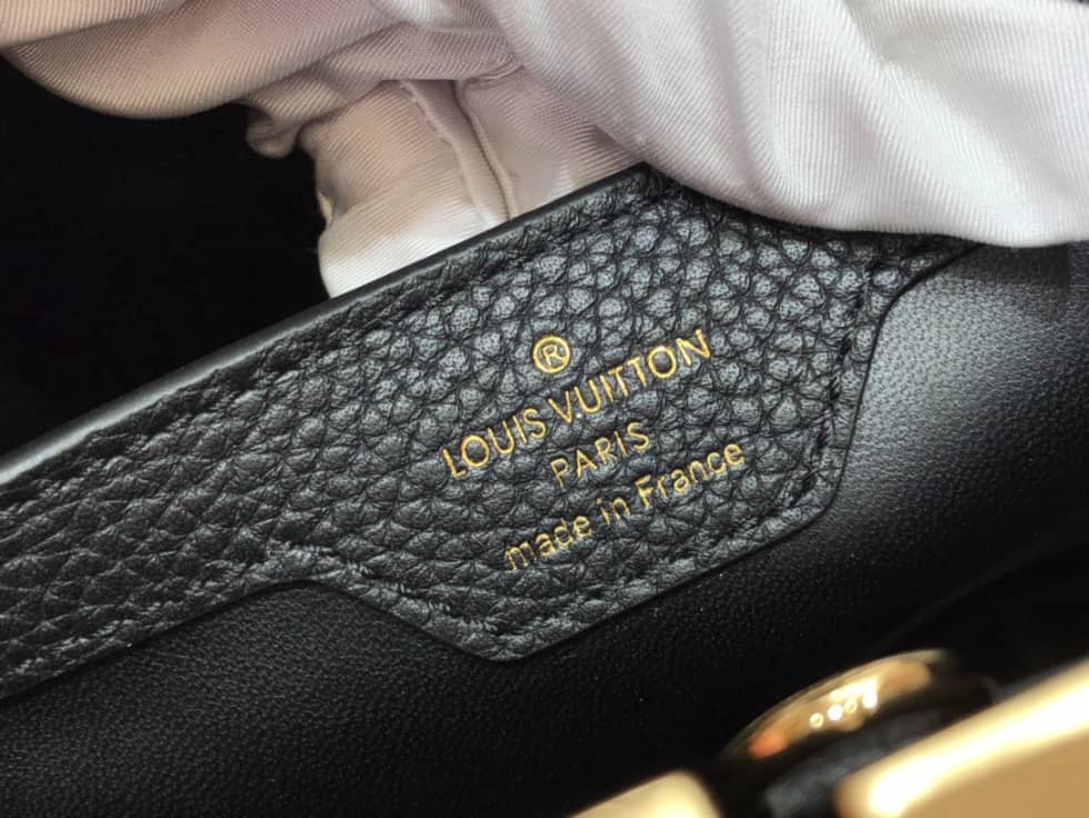 Louis Vuitton Capucines BB M59269 Replica Shoulder Bag