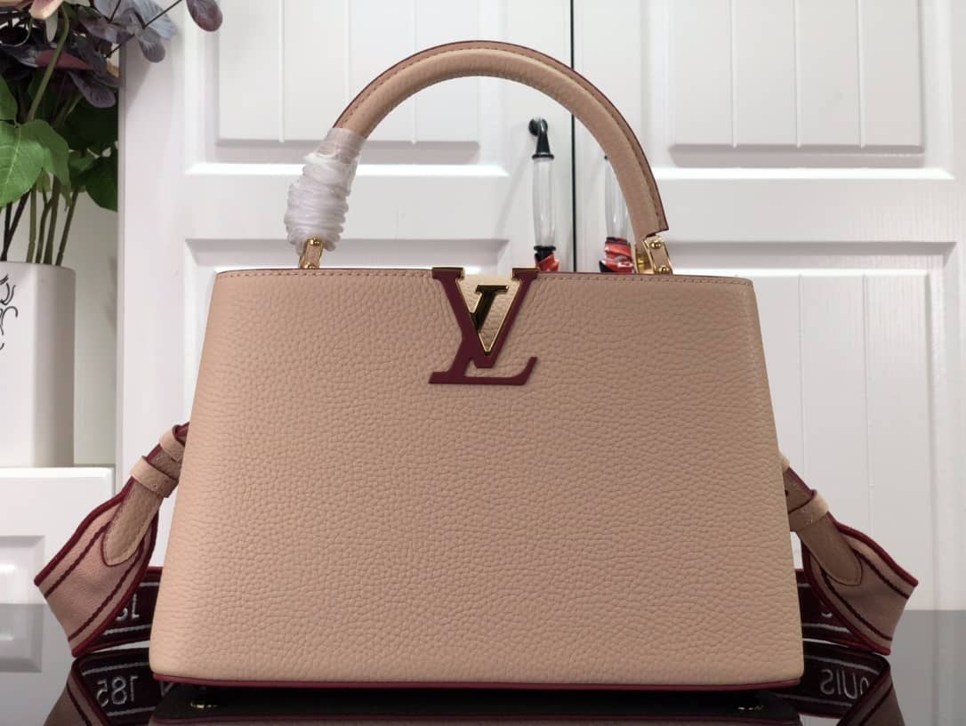 Louis Vuitton Capucines MM Replica Bag M58608