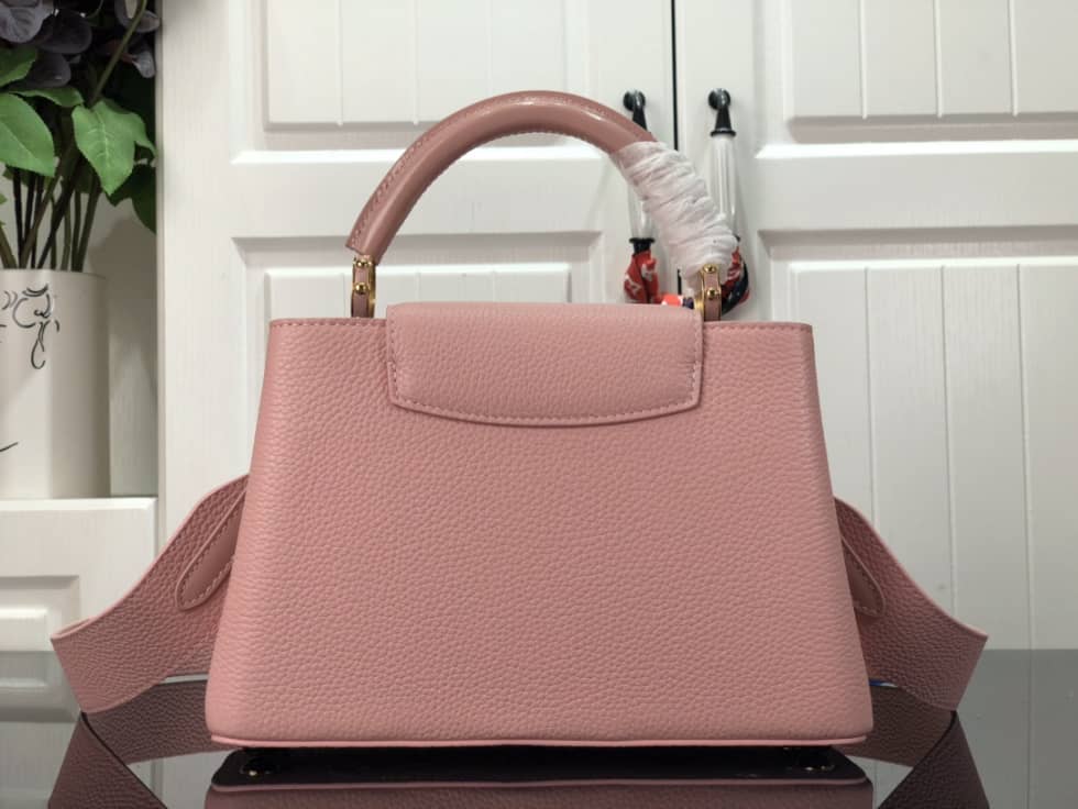 Louis Vuitton Capucines BB M59065 Replica Shoulder Bag