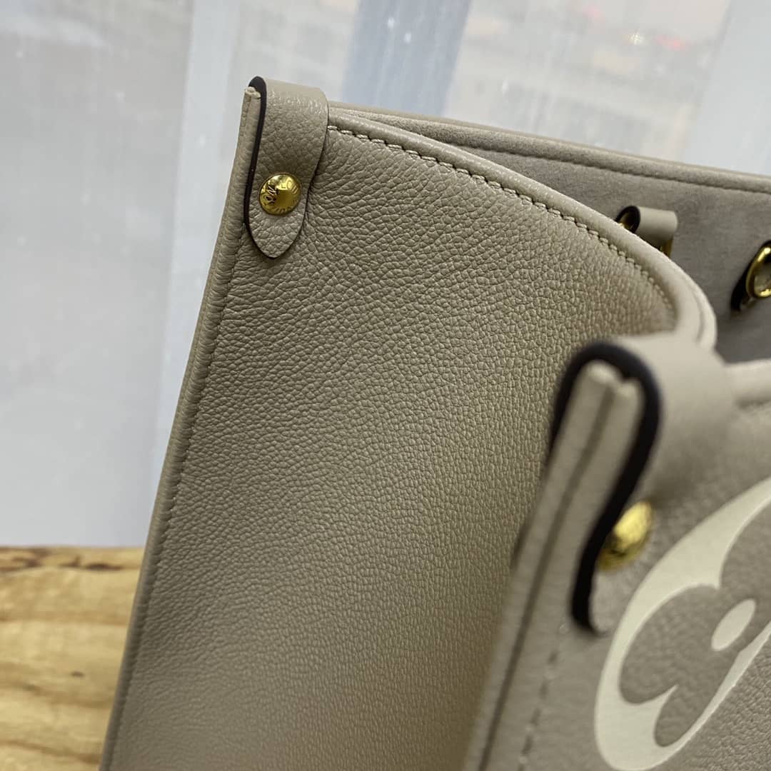 Louis Vuitton Empreinte OnTheGo MM Bag Replica Gray M45495