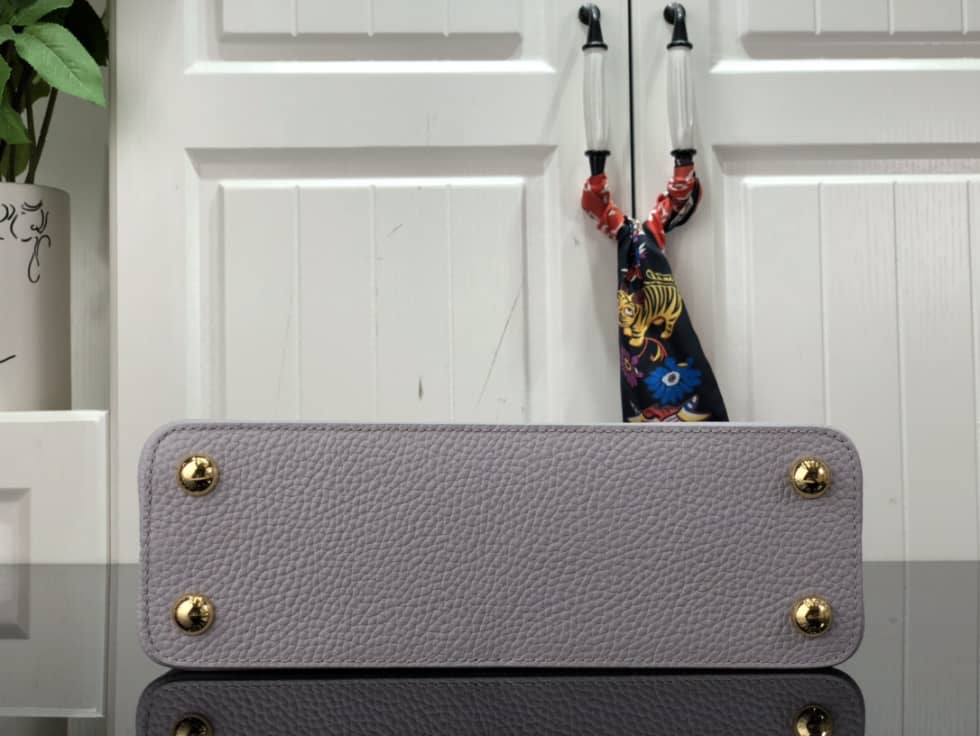 Louis Vuitton Capucines BB M59709 Replica Shoulder Bag