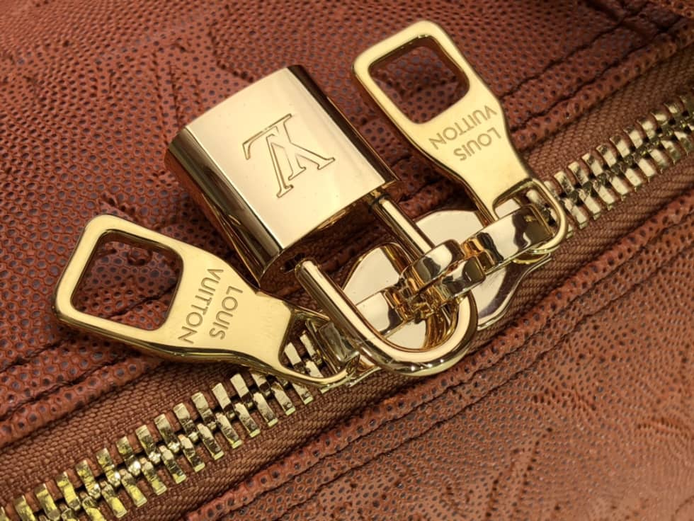 LV Duffle Bag Replica x NBA Keepall Bandouliere 55 M57973