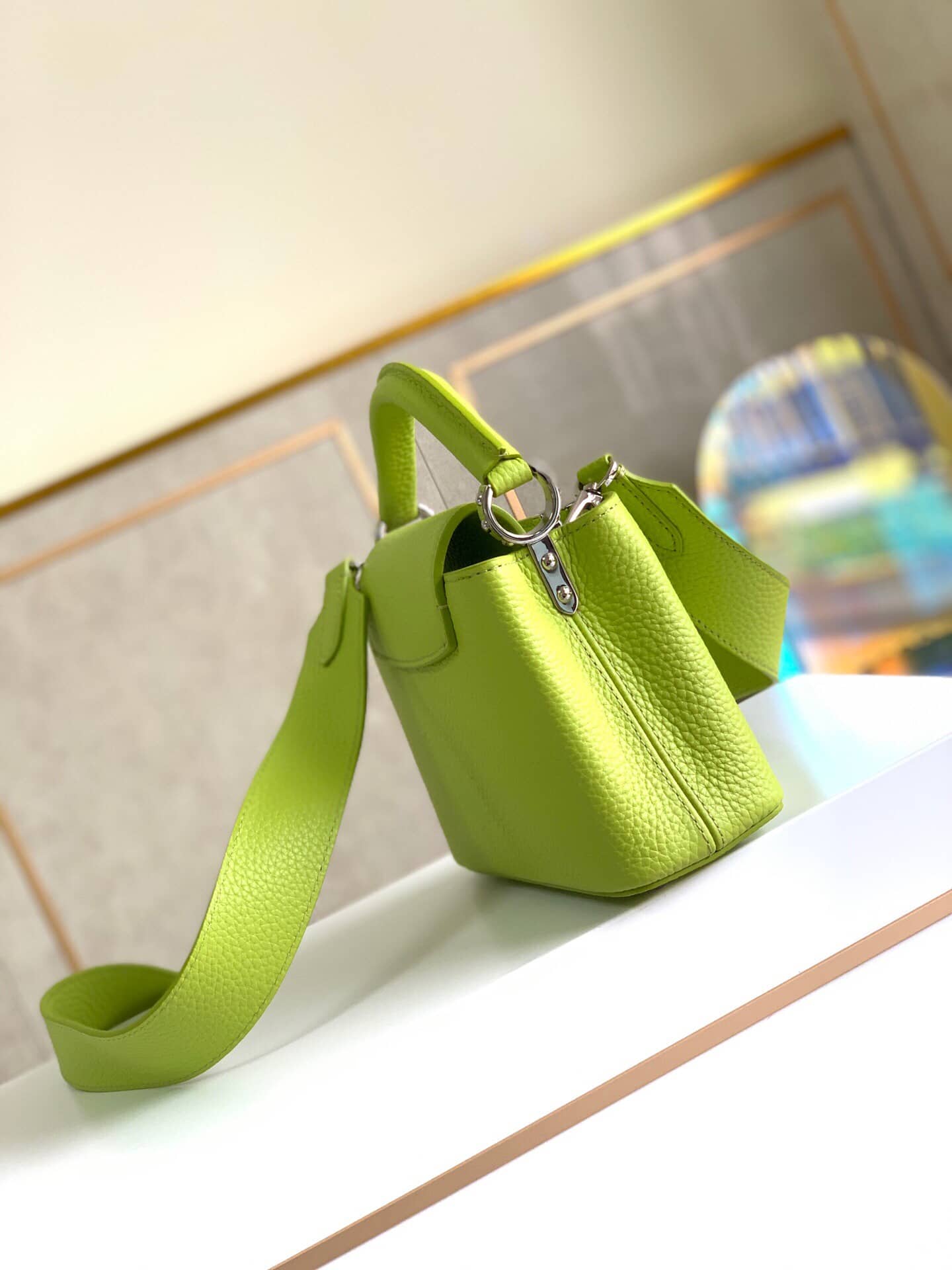 Louis Vuitton Taurillon Leather Capucines Mini Replica Bag Green M55985