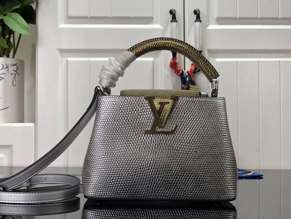 Louis Vuitton Capucines Mini Collection N98093 Replica Shoulder Bag