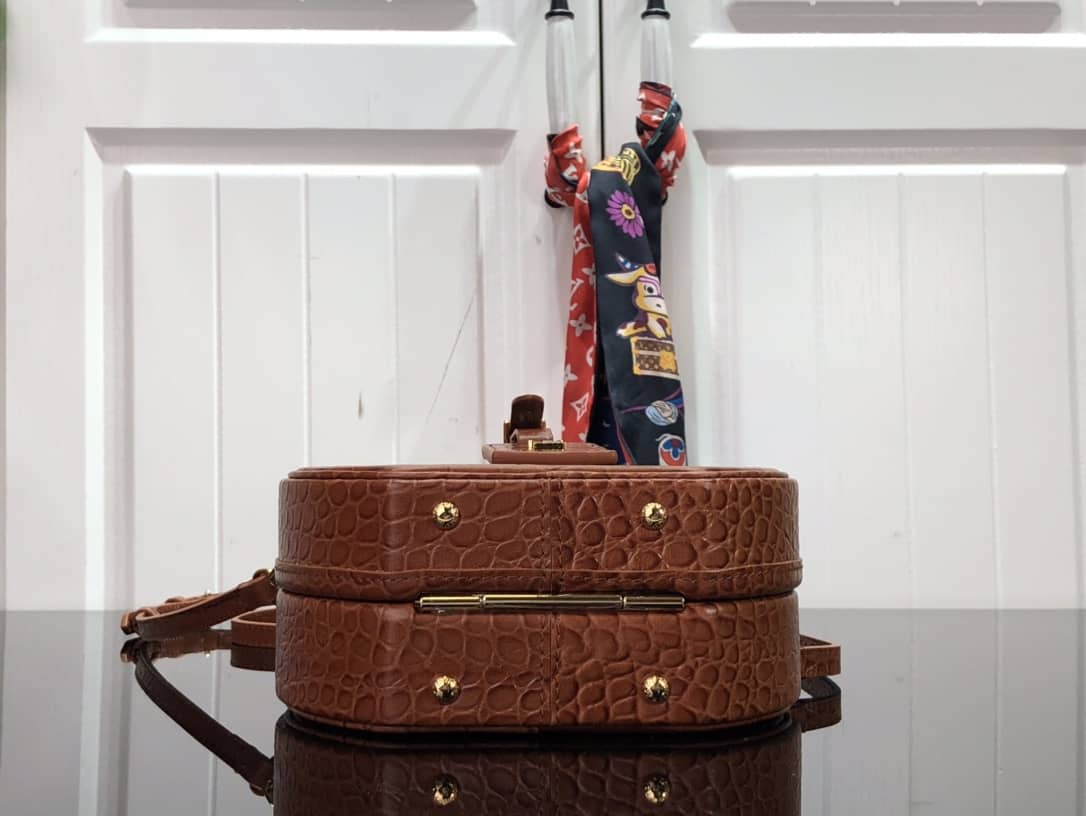 Louis Vuitton Petite Boite Chapeau Crocodilien Brillant Replica Bag Yellow N93597