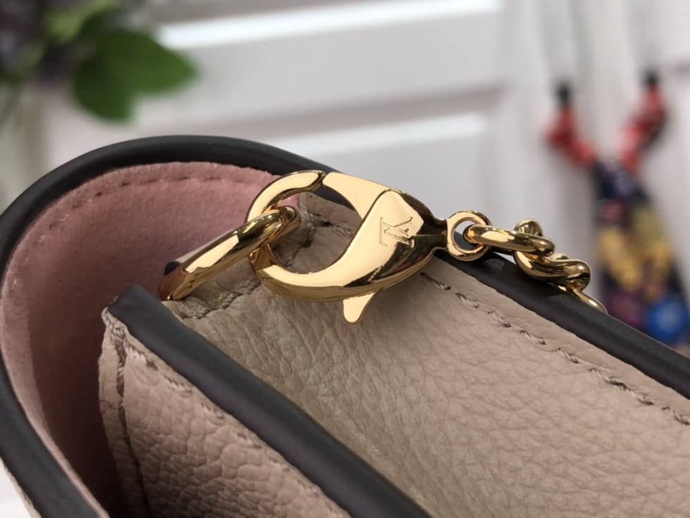 Louis Vuitton Mylockme Chain Pochette M63471 Replica Crossbody Bag