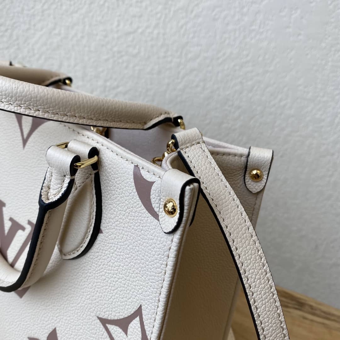 Louis Vuitton Mini Onthego Tote Replica White M45560