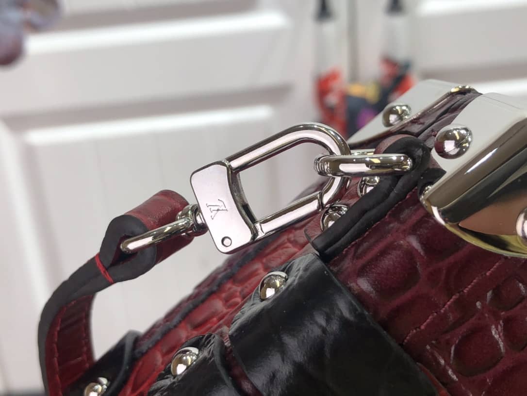 Louis Vuitton Petite Malle Replica Bag Red N94030