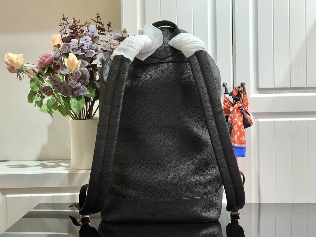 Louis Vuitton Noe Replica Backpack Black Taurillon Leather M55171