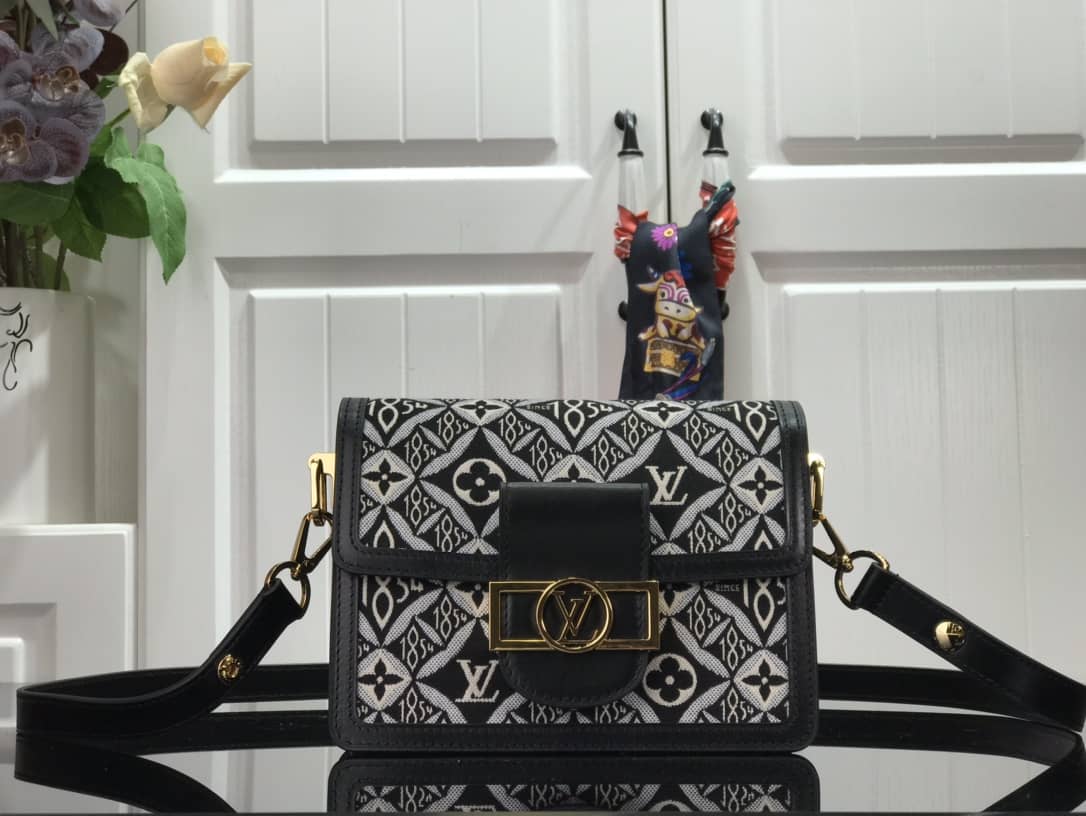 Louis Vuitton Dauphine Mini Monogram Replica Crossbody Bag Black M44580