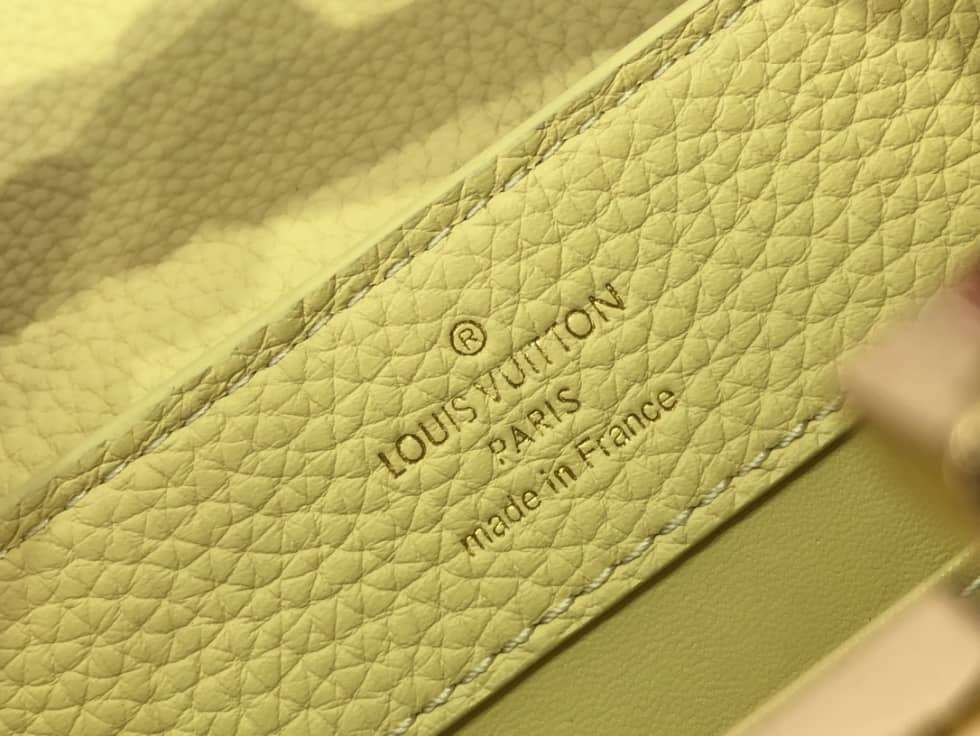 Louis Vuitton Capucines Mini Yellow M58586 Replica Shoulder Bag