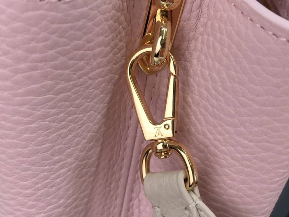 Louis Vuitton Capucines BB M59268 Replica Shoulder Bag