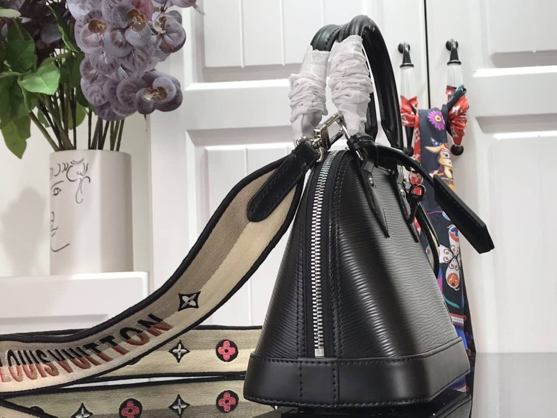Louis Vuitton Alma PM Hand Bag Replica Black M40302